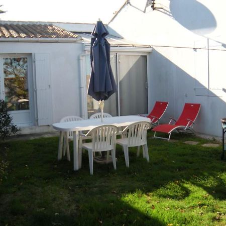 Petite Maison Charmante A La Couarde-Sur-Mer Avec Jardin Cloture Εξωτερικό φωτογραφία