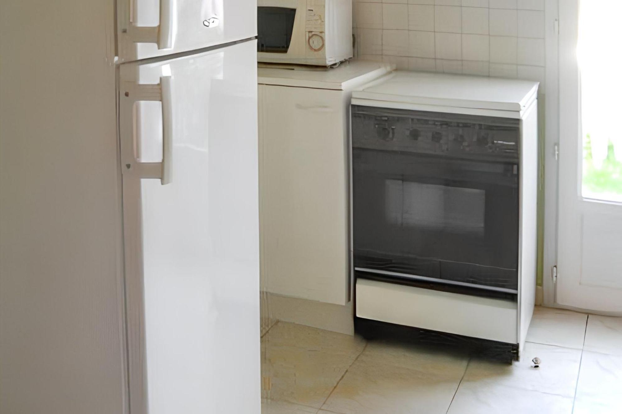 Petite Maison Charmante A La Couarde-Sur-Mer Avec Jardin Cloture Εξωτερικό φωτογραφία